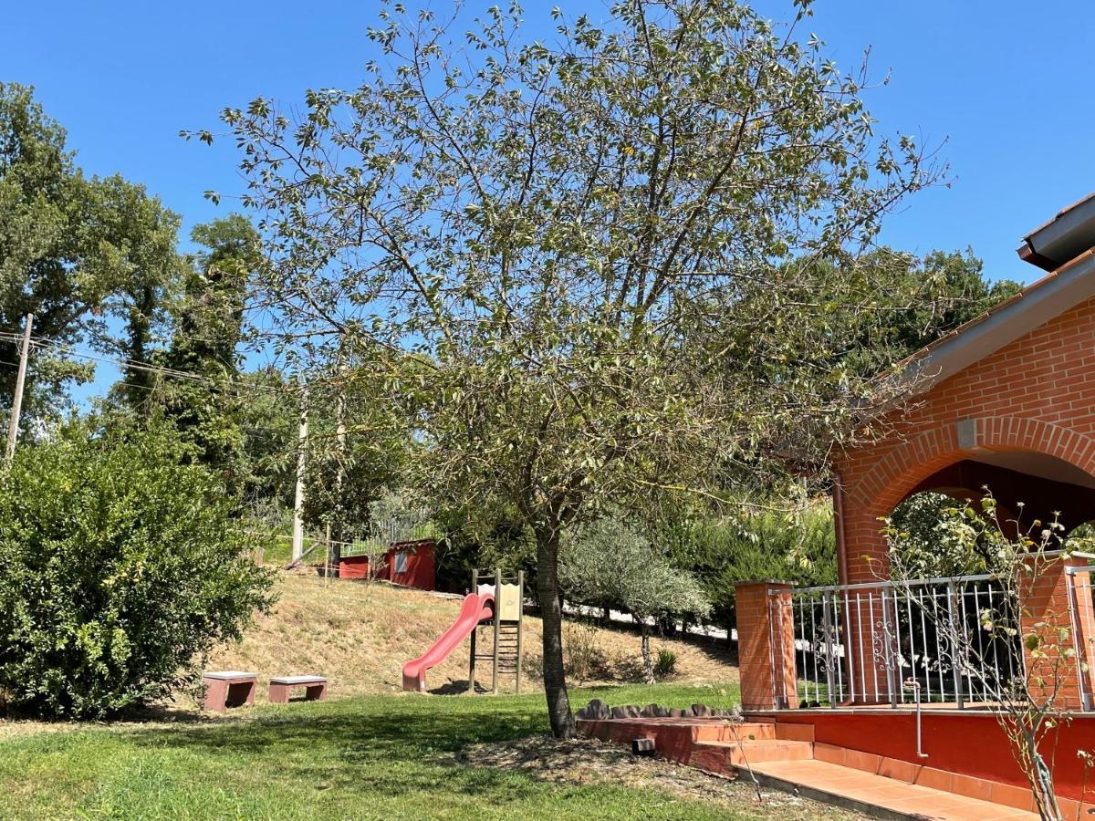 Luxury Villa Arianna Tarano Bagian luar foto